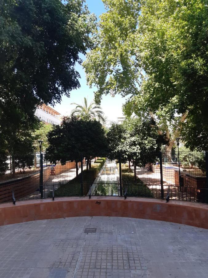 Acogedor Apartamento En Pleno Corazon De Triana Sevilla Eksteriør bilde